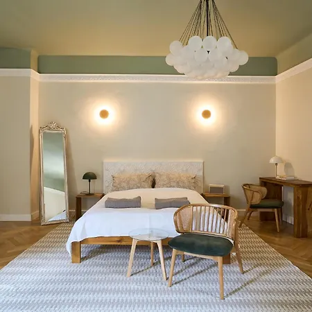 Belle Vista Guesthouse-3